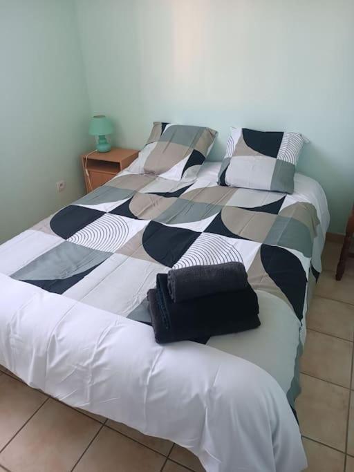 Belle Villa De 90M2 Au Calme Avec Jardin Et Parking A 10 Mn De La Mer En Voiture Fos-sur-Mer Εξωτερικό φωτογραφία